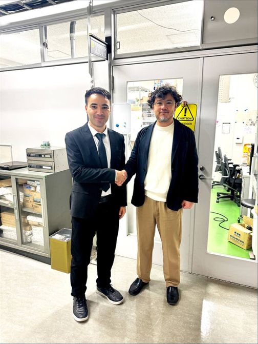 Laboratoriyada hamkorlar bilan uchrashuv